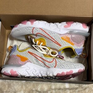 Nike NSW React Vision D/MS/X